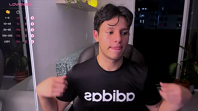 Snapshot of Alexxblue chatting on March 4, 3:11 am Alexxblue online show from March 4, 3:11 am