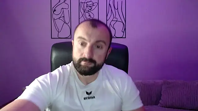 brindlefly6969 online show from October 15, 11:32 am