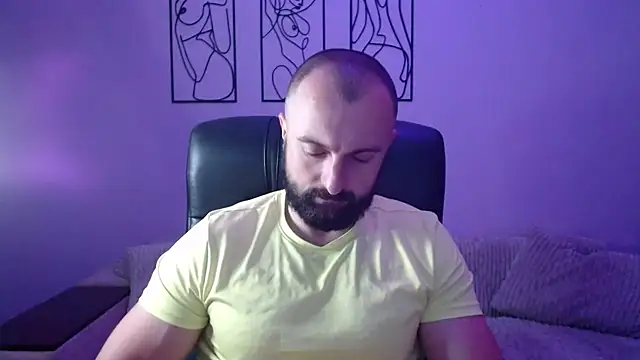 brindlefly6969 online show from October 25, 10:34 am