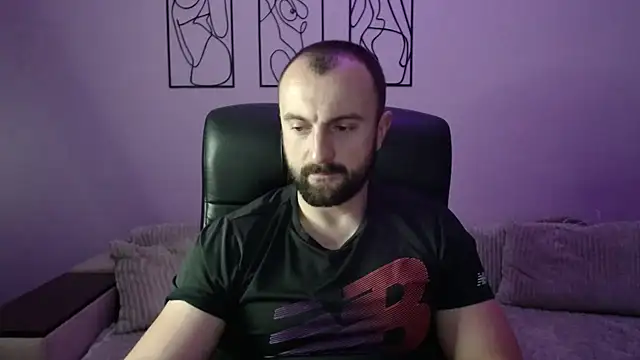 brindlefly6969 online show from November 6, 11:44 am