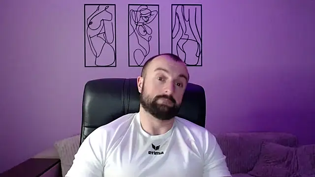 brindlefly6969 online show from November 7, 11:43 am