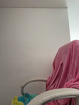 pamell col online show from February 13, 4:03 pm