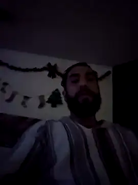 Snapshot of Forbidden_daddy chatting on December 7, 5:42 pm Forbidden daddy online show from December 7, 5:42 pm