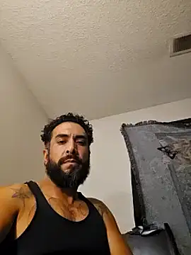 Snapshot of Forbidden_daddy chatting on December 16, 3:22 pm Forbidden daddy online show from December 16, 3:22 pm