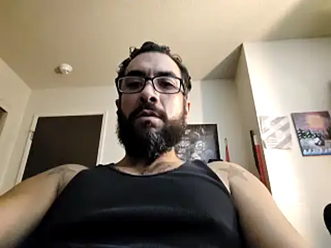 Snapshot of Forbidden_daddy chatting on December 17, 9:07 am Forbidden daddy online show from December 17, 9:07 am