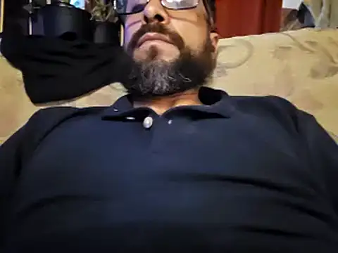 Snapshot of Forbidden_daddy chatting on January 16, 3:46 pm Forbidden daddy online show from January 16, 3:46 pm