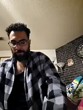 Snapshot of Forbidden_daddy chatting on January 23, 12:19 pm Forbidden daddy online show from January 23, 12:19 pm