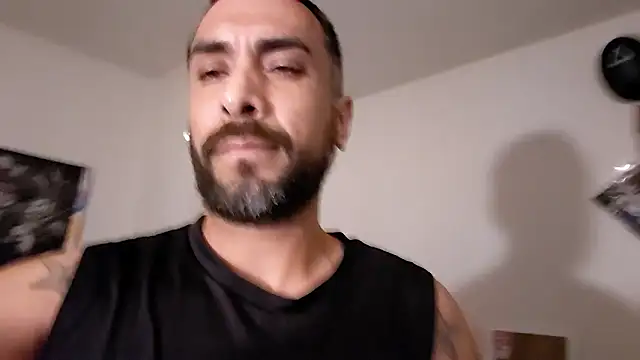 Snapshot of Forbidden_daddy chatting on March 1, 8:16 am Forbidden daddy online show from March 1, 8:16 am