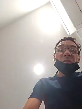 Snapshot of Iliketocooksquirt25 chatting on October 11, 2:00 am Iliketocooksquirt25 online show from October 11, 2:00 am