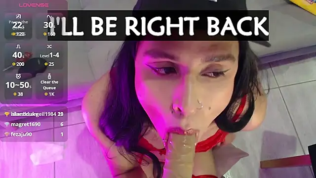 Snapshot of Ari-Hall chatting on February 18, 8:03 pm Ari-Hall online show from February 18, 8:03 pm