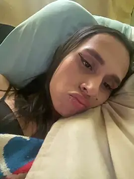 Snapshot of Ari-Hall chatting on September 25, 8:34 pm Ari-Hall online show from September 25, 8:34 pm