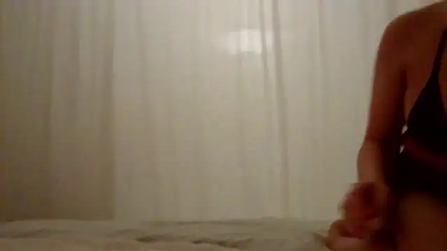 SallyCumLaude online show from March 7, 5:40 am