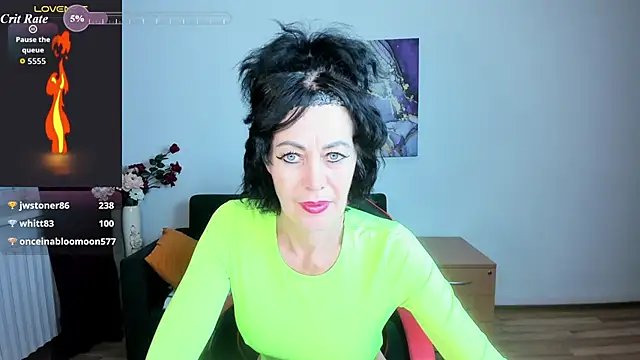 Snapshot of Silvia_Wallec chatting on August 1, 5:34 pm Silvia Wallec online show from August 1, 5:34 pm