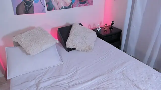 Jessica Herrera  online show from September 18, 10:34 pm