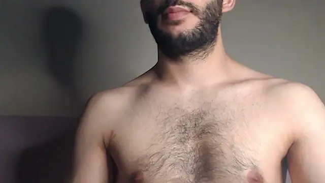 Snapshot of henryaxe chatting on September 12, 5:57 pm henryaxe online show from September 12, 5:57 pm