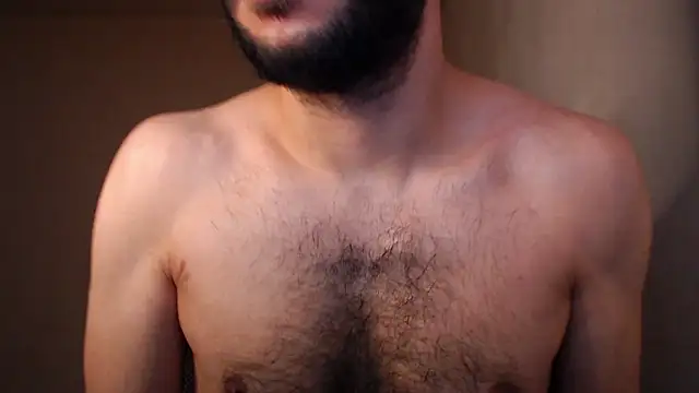 Snapshot of henryaxe chatting on October 7, 11:51 am henryaxe online show from October 7, 11:51 am