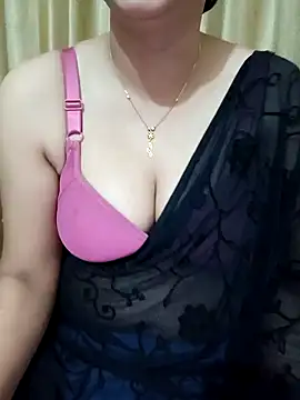 Snapshot of Priya_Boudi chatting on December 21, 4:25 pm Priya Boudi online show from December 21, 4:25 pm