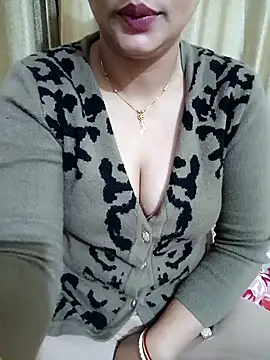 Snapshot of Priya_Boudi chatting on December 26, 10:20 pm Priya Boudi online show from December 26, 10:20 pm