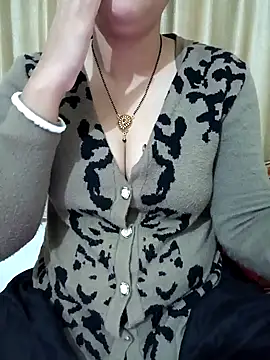 Snapshot of Priya_Boudi chatting on January 11, 4:25 pm Priya Boudi online show from January 11, 4:25 pm