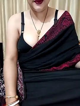 Snapshot of Priya_Boudi chatting on January 12, 7:53 pm Priya Boudi online show from January 12, 7:53 pm