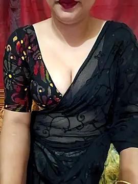 Snapshot of Priya_Boudi chatting on March 11, 4:40 pm Priya Boudi online show from March 11, 4:40 pm