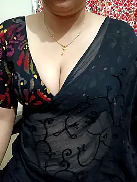 Snapshot of Priya_Boudi chatting on November 4, 6:07 pm Priya Boudi online show from November 4, 6:07 pm