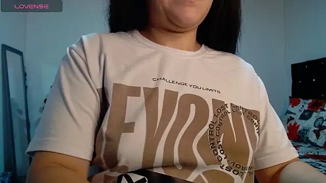 soniafuckboobs online show from June 5, 6:57 pm