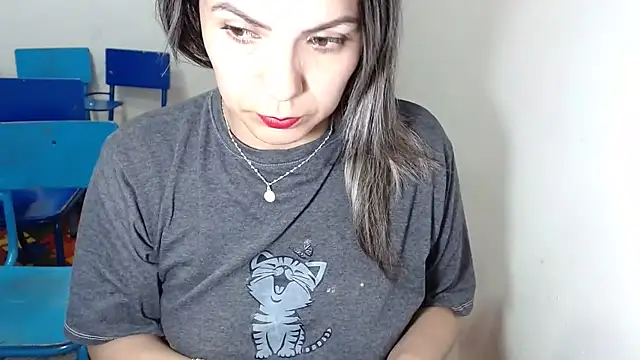 Chantal hott online show from December 4, 8:56 am