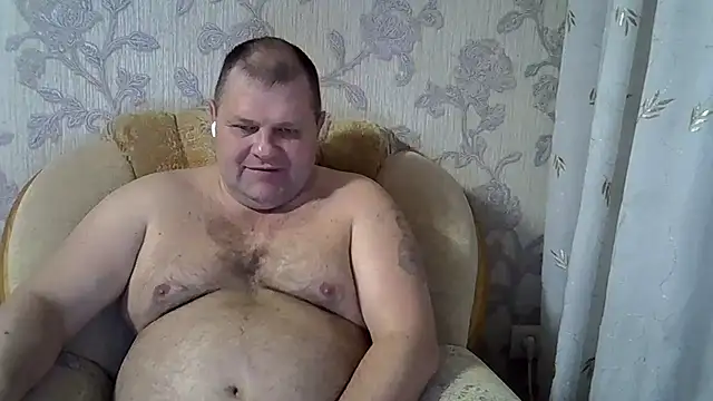 Snapshot of Nilola6 chatting on January 7, 2:10 am Nilola6 online show from January 7, 2:10 am