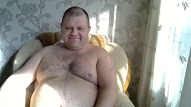 Snapshot of Nilola6 chatting on March 15, 3:18 am Nilola6 online show from March 15, 3:18 am