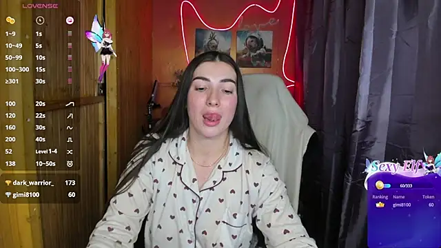 Snapshot of Fiery_Brunette_ chatting on December 22, 6:26 pm Fiery Brunette  online show from December 22, 6:26 pm