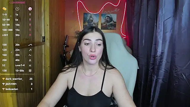 Snapshot of Fiery_Brunette_ chatting on December 30, 7:32 pm Fiery Brunette  online show from December 30, 7:32 pm