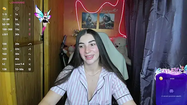 Snapshot of Fiery_Brunette_ chatting on January 14, 12:45 pm Fiery Brunette  online show from January 14, 12:45 pm