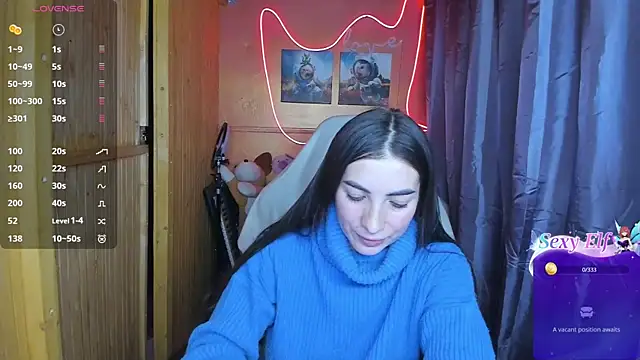 Snapshot of Fiery_Brunette_ chatting on February 6, 8:39 am Fiery Brunette  online show from February 6, 8:39 am