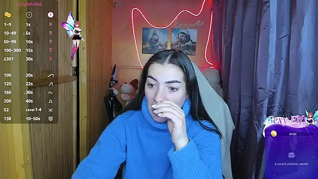 Snapshot of Fiery_Brunette_ chatting on February 21, 2:17 am Fiery Brunette  online show from February 21, 2:17 am