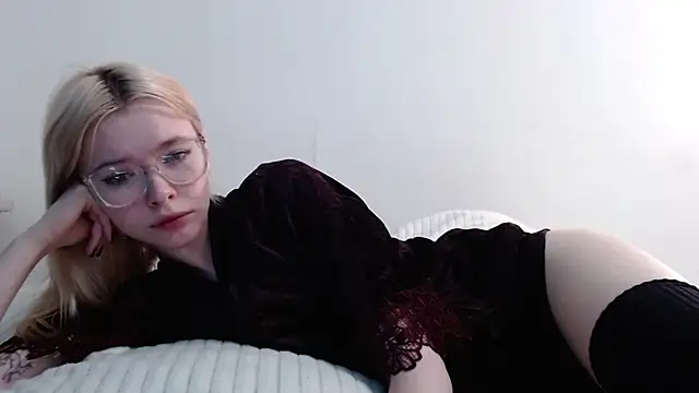 Snapshot of Sataobby chatting on February 20, 4:14 pm Sataobby online show from February 20, 4:14 pm