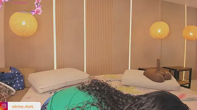 sabrina shark  online show from September 16, 2:01 am