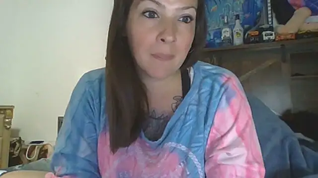 shymilf38 online show from June 24, 8:52 pm
