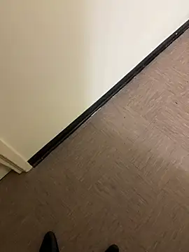 Snapshot of rhuh3991 chatting on December 23, 8:44 am rhuh3991 online show from December 23, 8:44 am