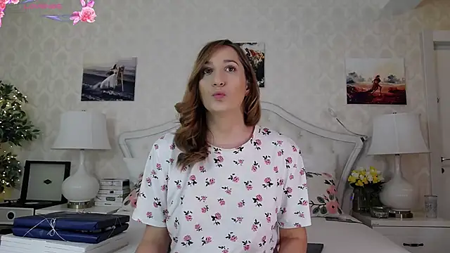 IreneHope online show from May 5, 12:13 pm