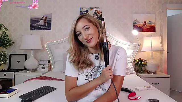 Snapshot of IreneHope chatting on July 3, 8:54 am IreneHope online show from July 3, 8:54 am