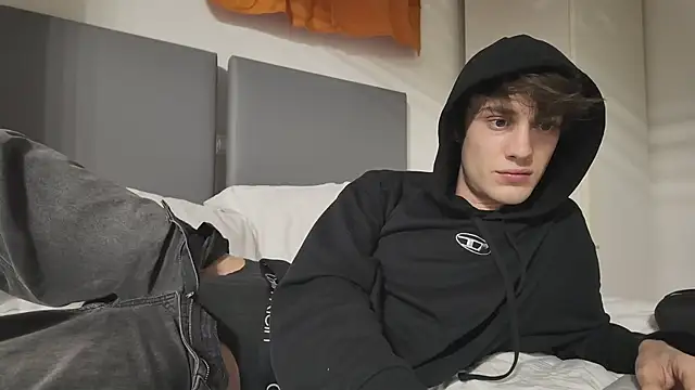 Snapshot of twinkyjd_ chatting on November 4, 11:26 pm twinkyjd online show from November 4, 11:26 pm