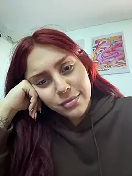 Snapshot of HazzelGray chatting on December 28, 1:39 am HazzelGray online show from December 28, 1:39 am