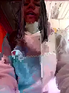 hannahb-e online show from February 26, 4:03 pm