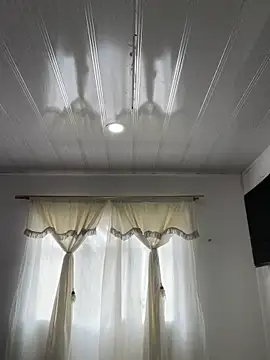 hannahb-e online show from September 24, 3:26 pm