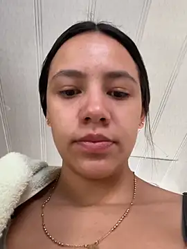 hannahb-e online show from December 15, 3:16 pm