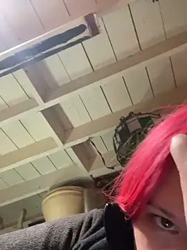 EXOTICLEXXXI online show from December 3, 7:27 am