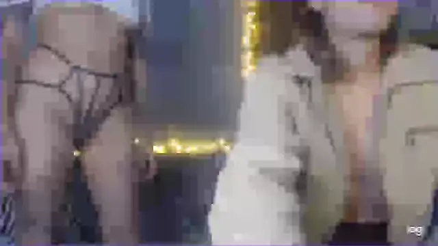 Snapshot of Tristan_fantasycam chatting on January 1, 10:56 pm Tristan fantasycam online show from January 1, 10:56 pm