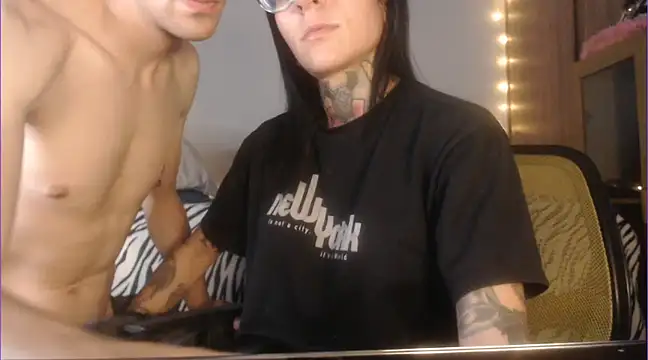 Snapshot of Tristan_fantasycam chatting on February 2, 10:17 pm Tristan fantasycam online show from February 2, 10:17 pm