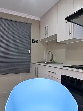 Jazmine-Blue online show from November 14, 10:29 pm